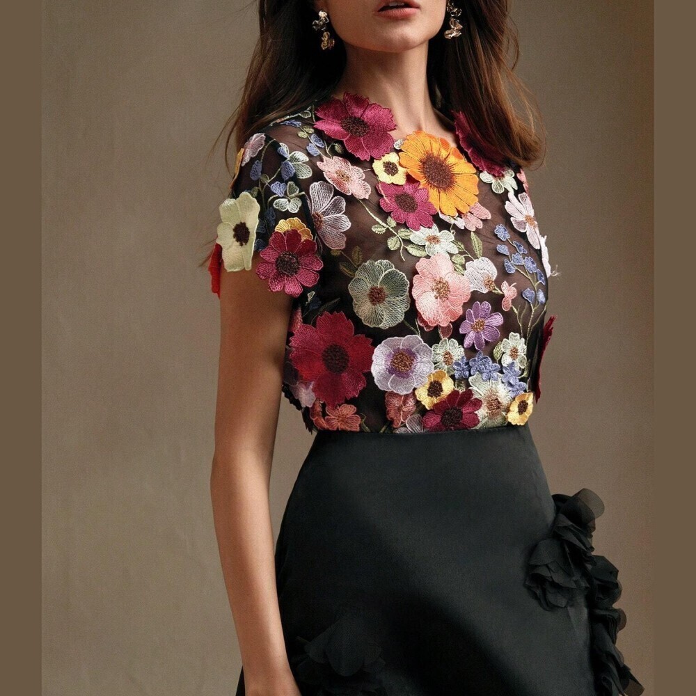 Black Mesh 3D Floral Embroidered Crop Top - Picture 5 of 8